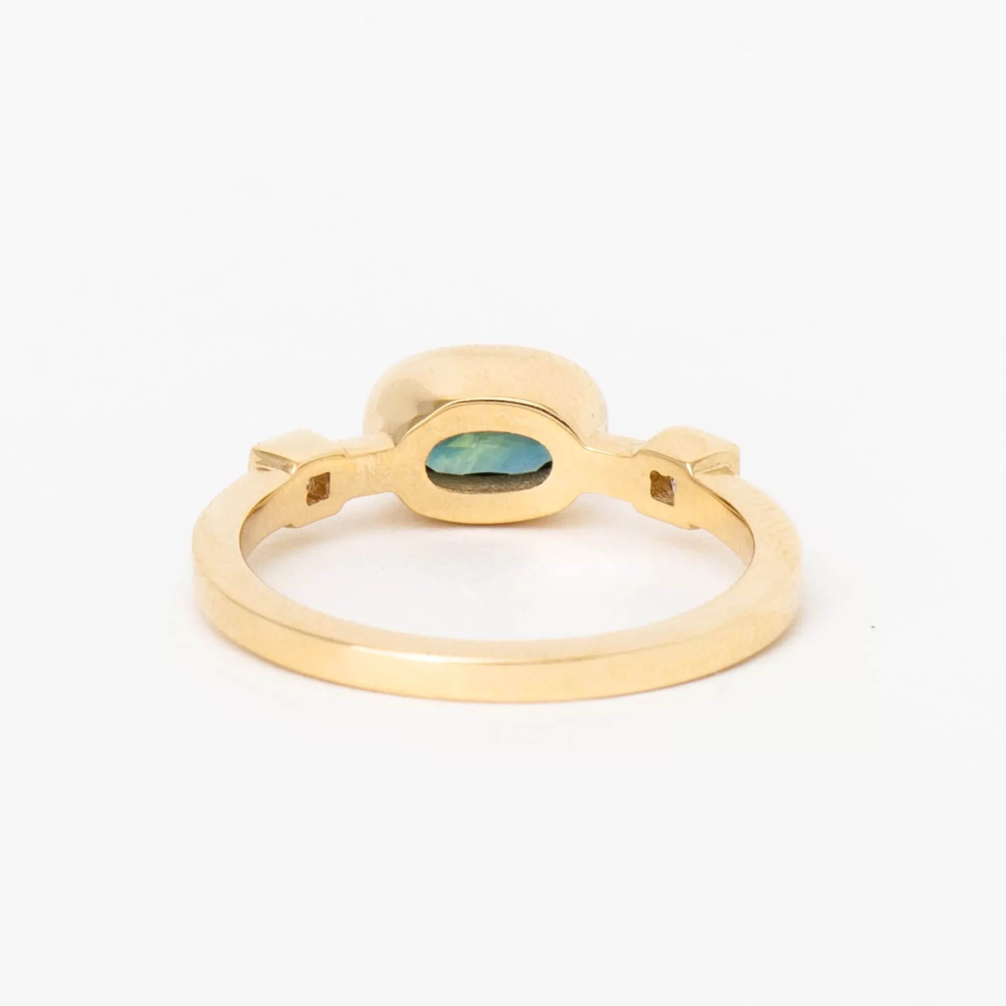 0.77 ct Teal Australian Sapphire Hikaru Ring