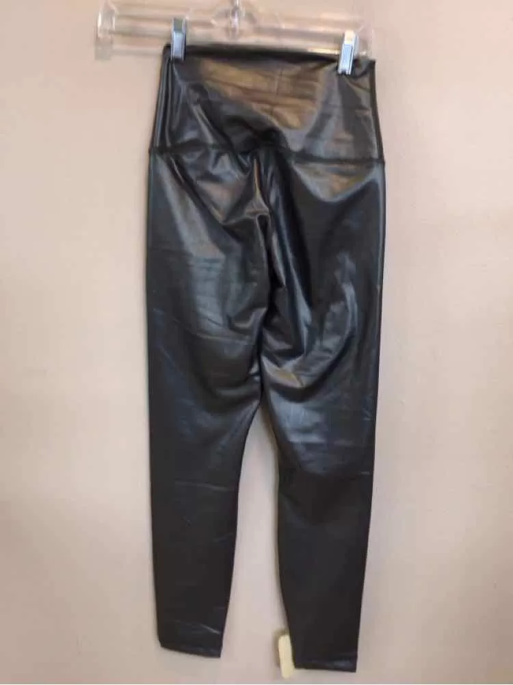 90 DEGREES SIZE SMALL Ladies PANTS