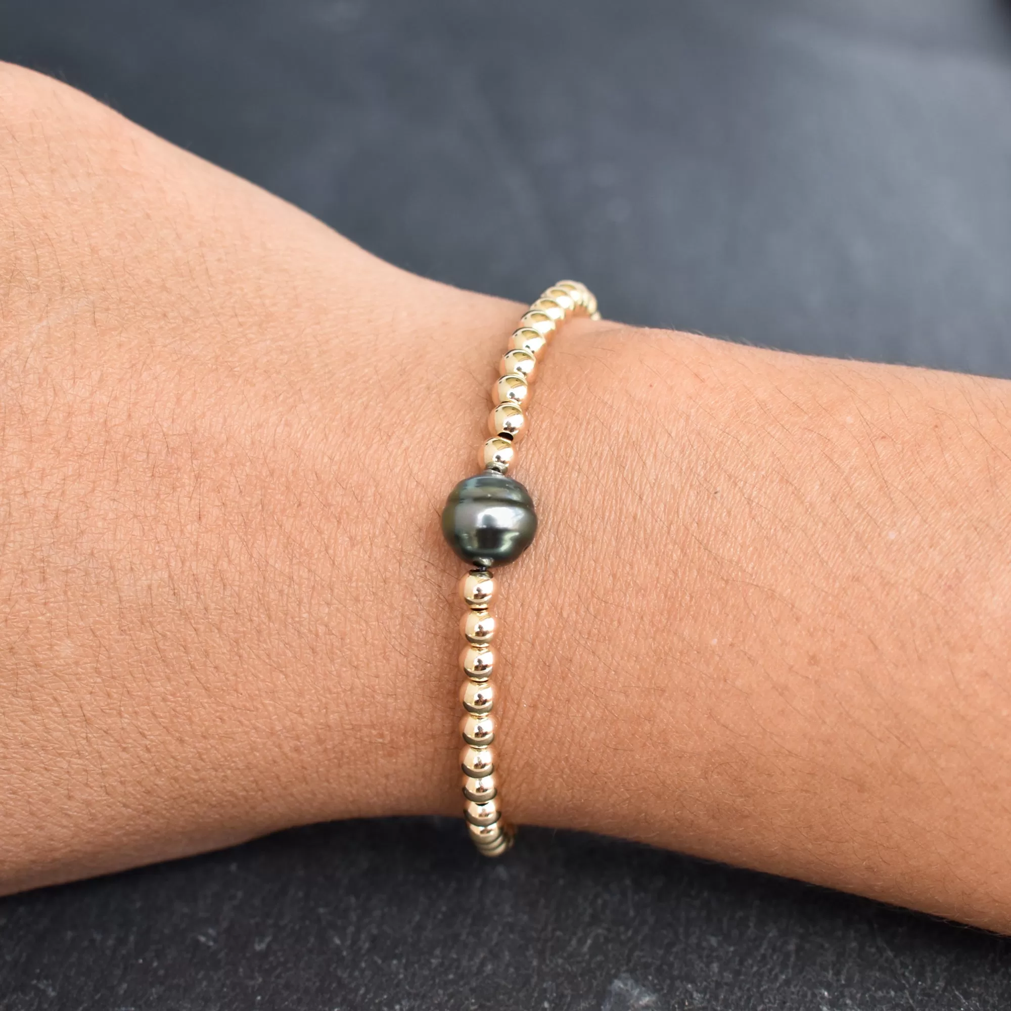 Beaded Stretchy Bracelet w/ Single Circlé Tahitian Pearl - Child or Adult Sizes