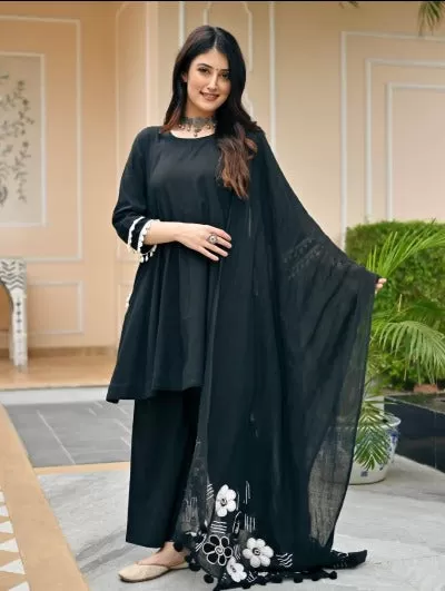 Black Embroidered Kodi Lace Work Salwar Suit Set