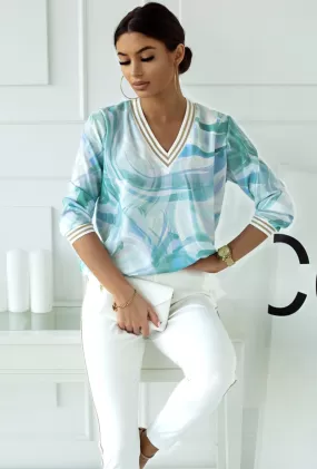 Blusa casual a fantasia astratta verde acqua a maniche tre quarti con scollo a V e bordi elasticizzati