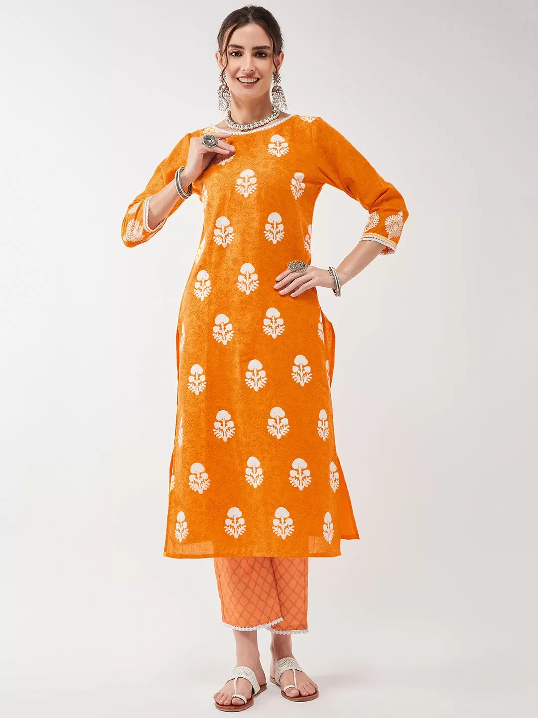 Casual Printed Kurta With Lace Detailed Pant Set