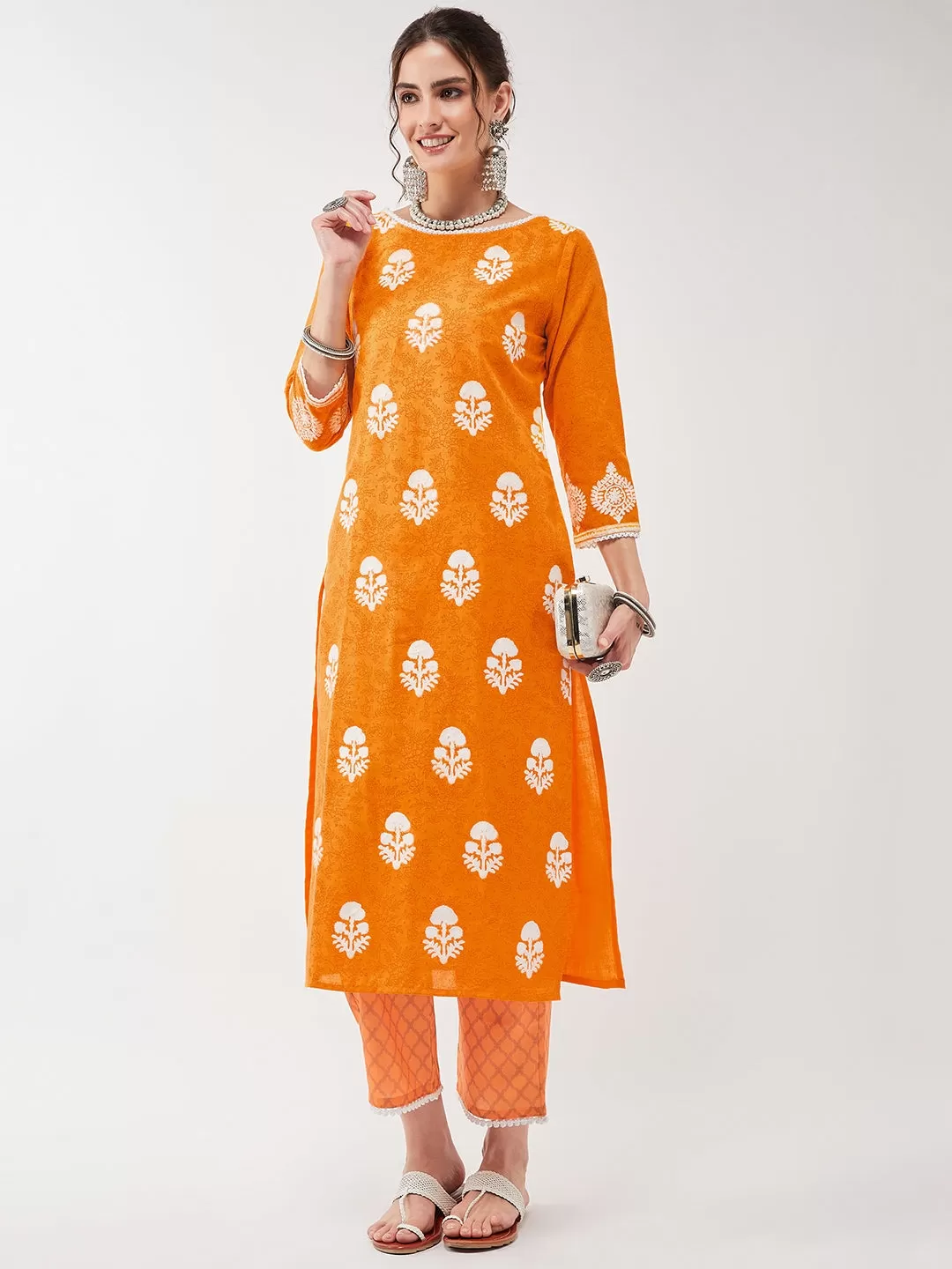 Casual Printed Kurta With Lace Detailed Pant Set