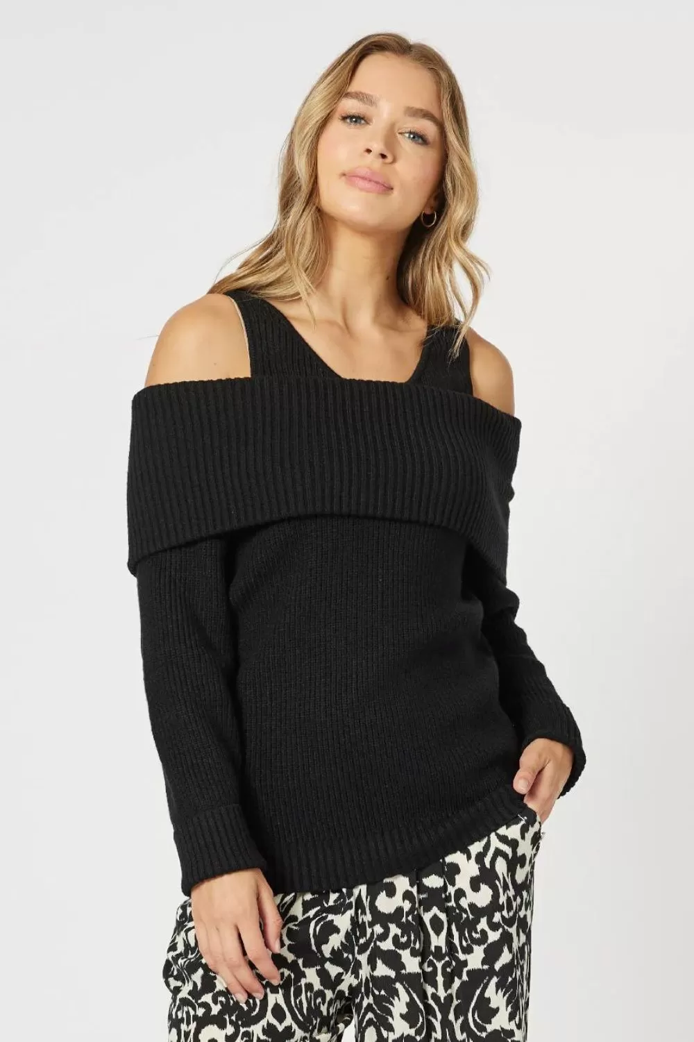 Charlotte Off The Shoulder Jumper | Black