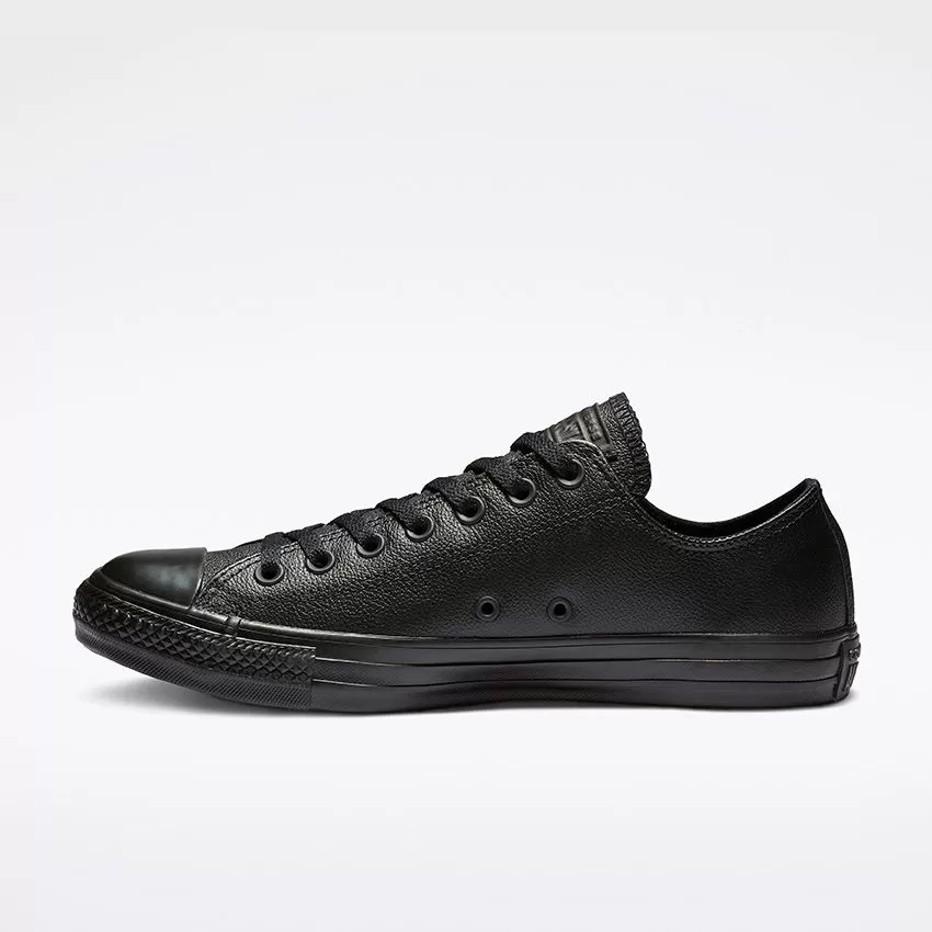 Converse - Chuck Taylor All Star Leather Black Low Top 135253