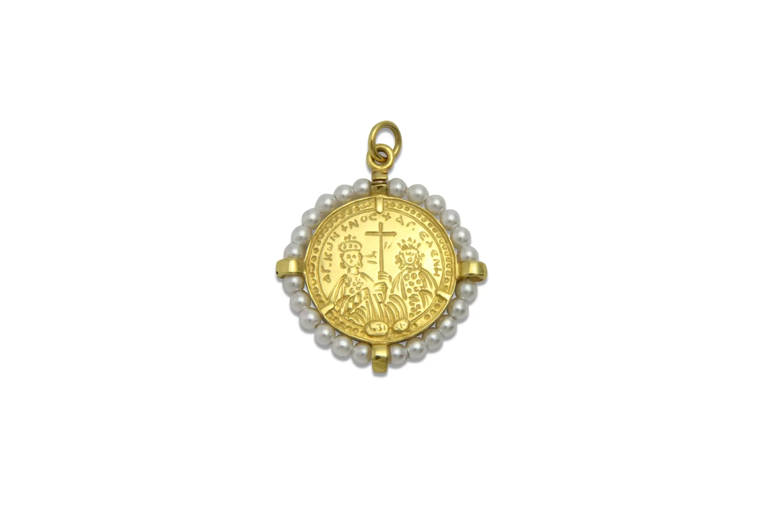 Crowned Jesus Christ Victorious Gold Medallion