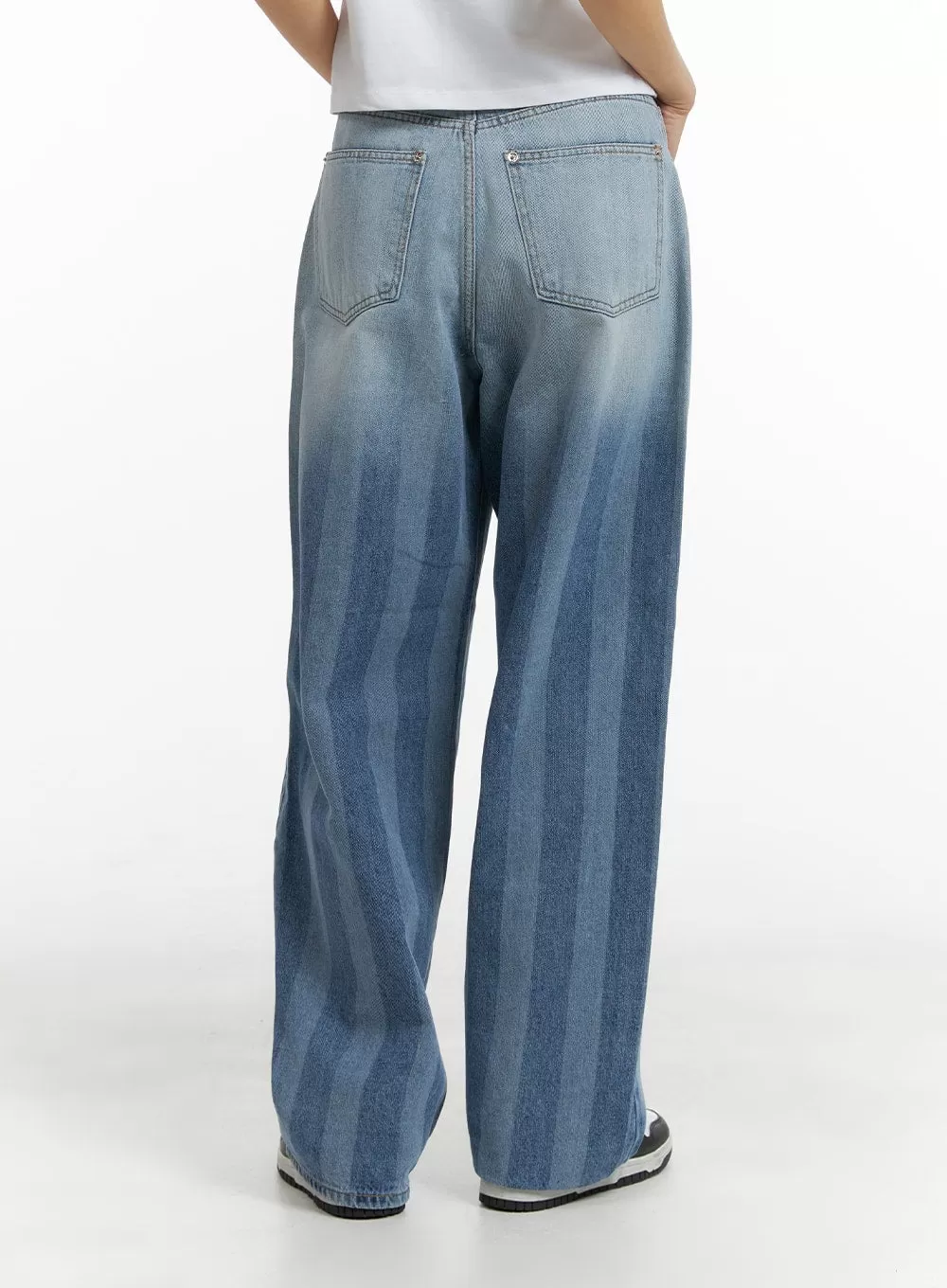 Faded Striped Baggy Jeans CM407