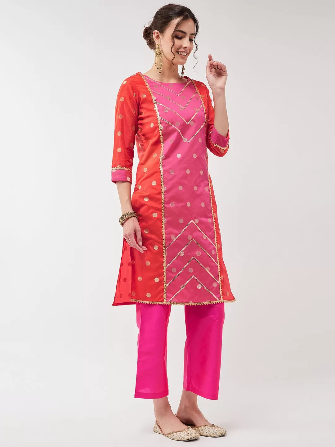 Festive Polka Bright Lace Detailed Straight Kurta