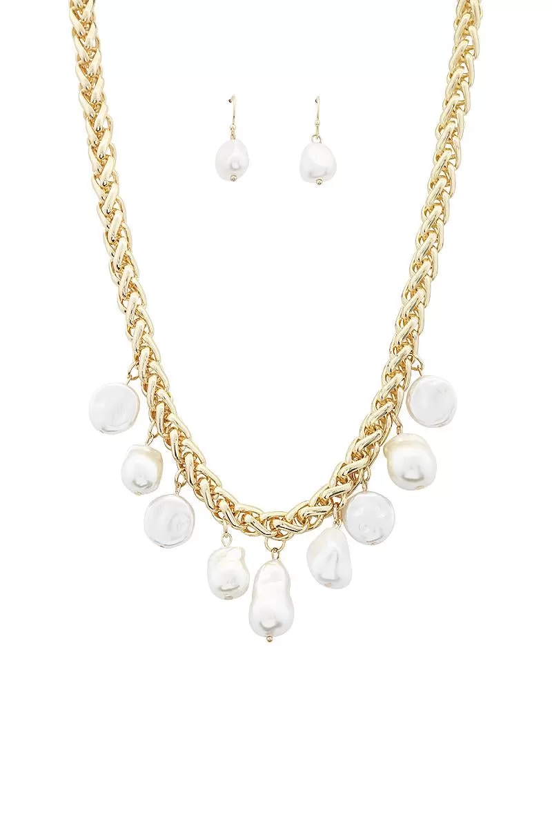 Gold Chain Necklace with Multiple Pearl Drops