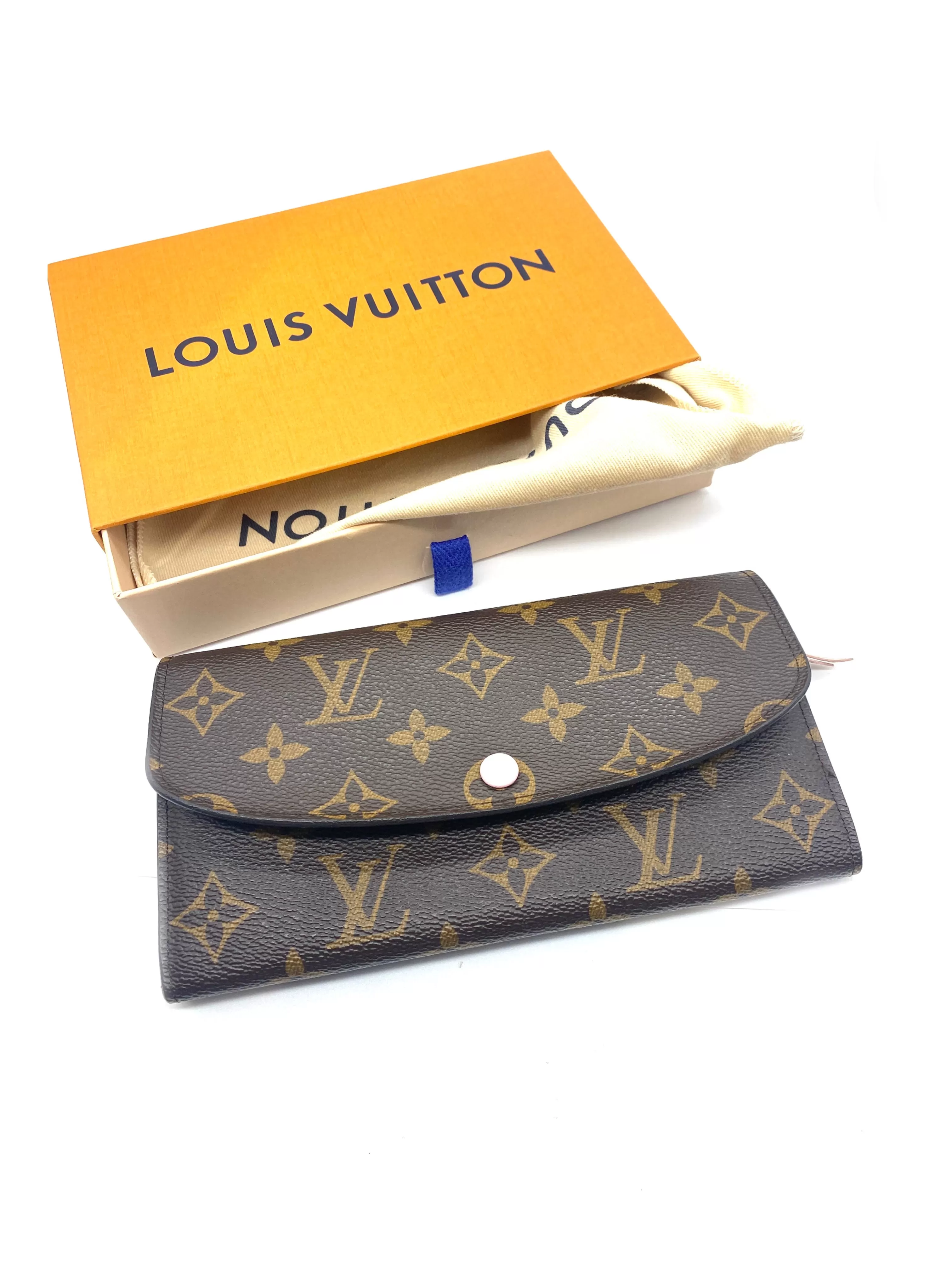 Louis Vuitton Sarah Wallet