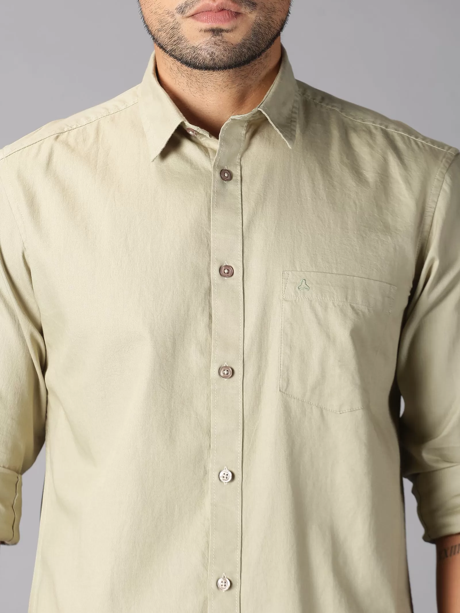 MEN'S BEIGE SOLID SLIM FIT SHIRT