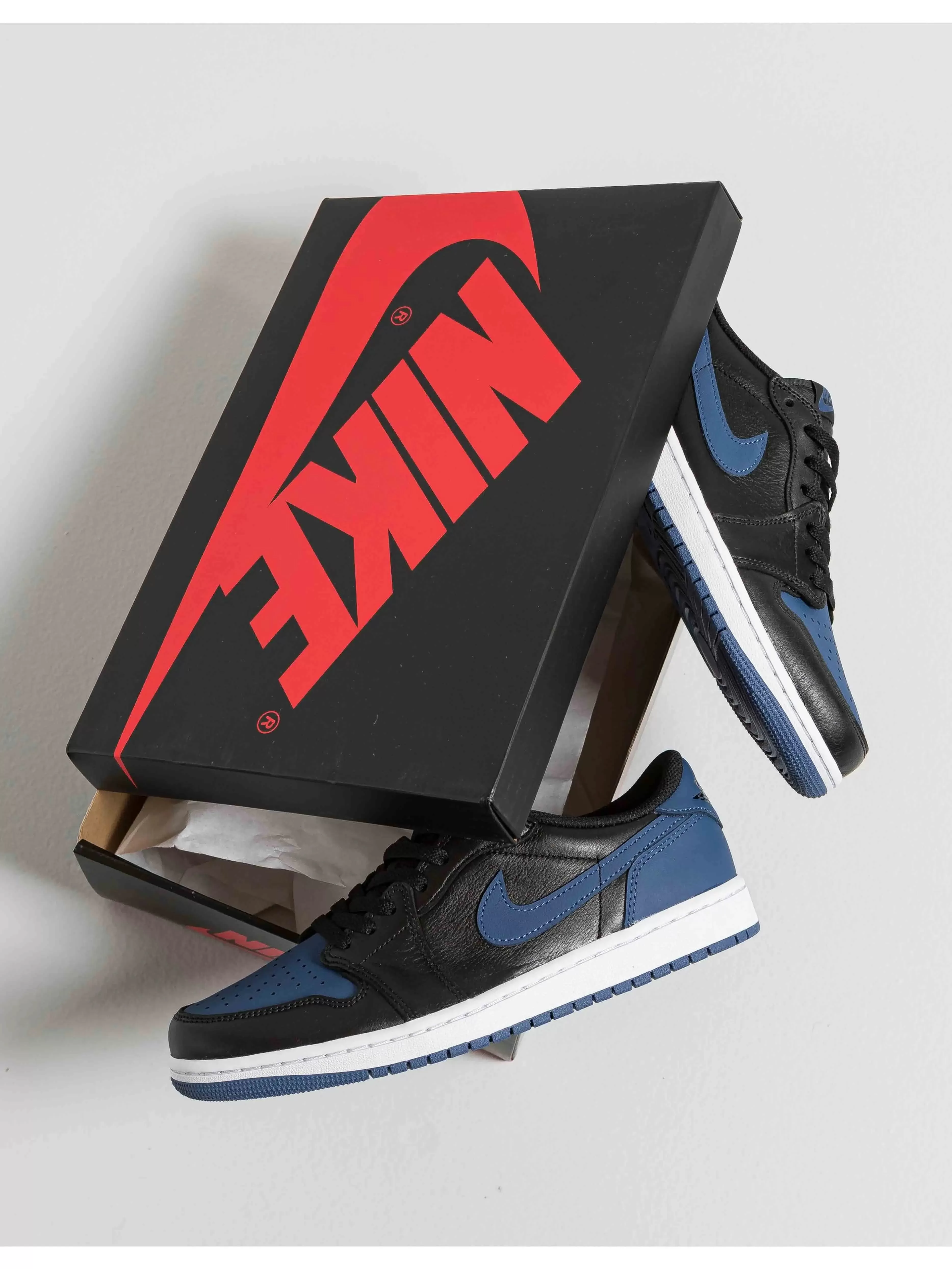 Nike Air Jordan 1 Retro Low OG Mystic Navy