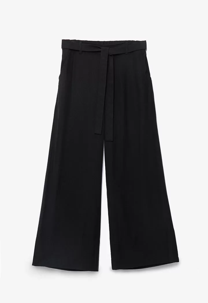 Solid Linen Pants With Self Belt