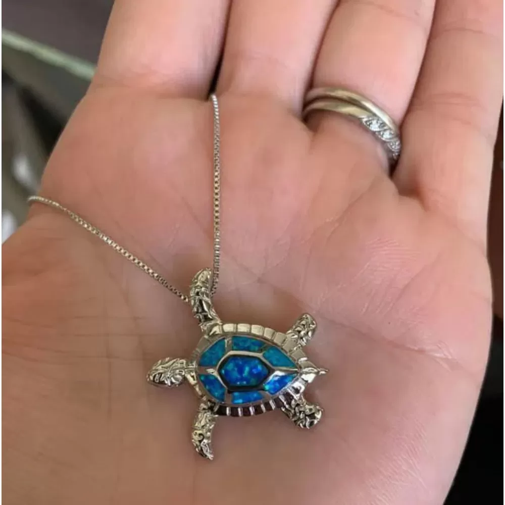 Turtle Pendant Necklace With Led Box