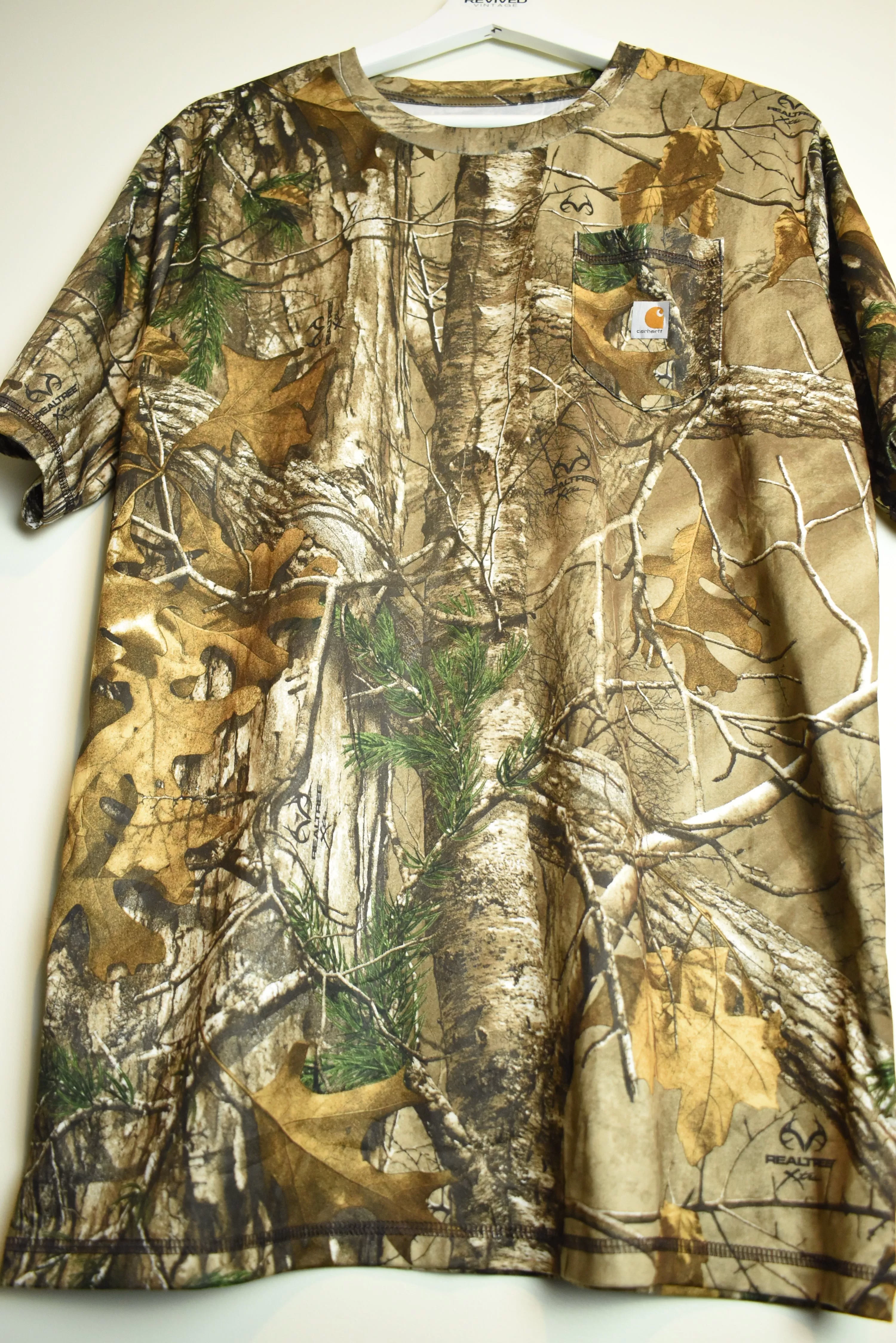 Vintage Carhartt Realtree Pattern T-Shirt Large