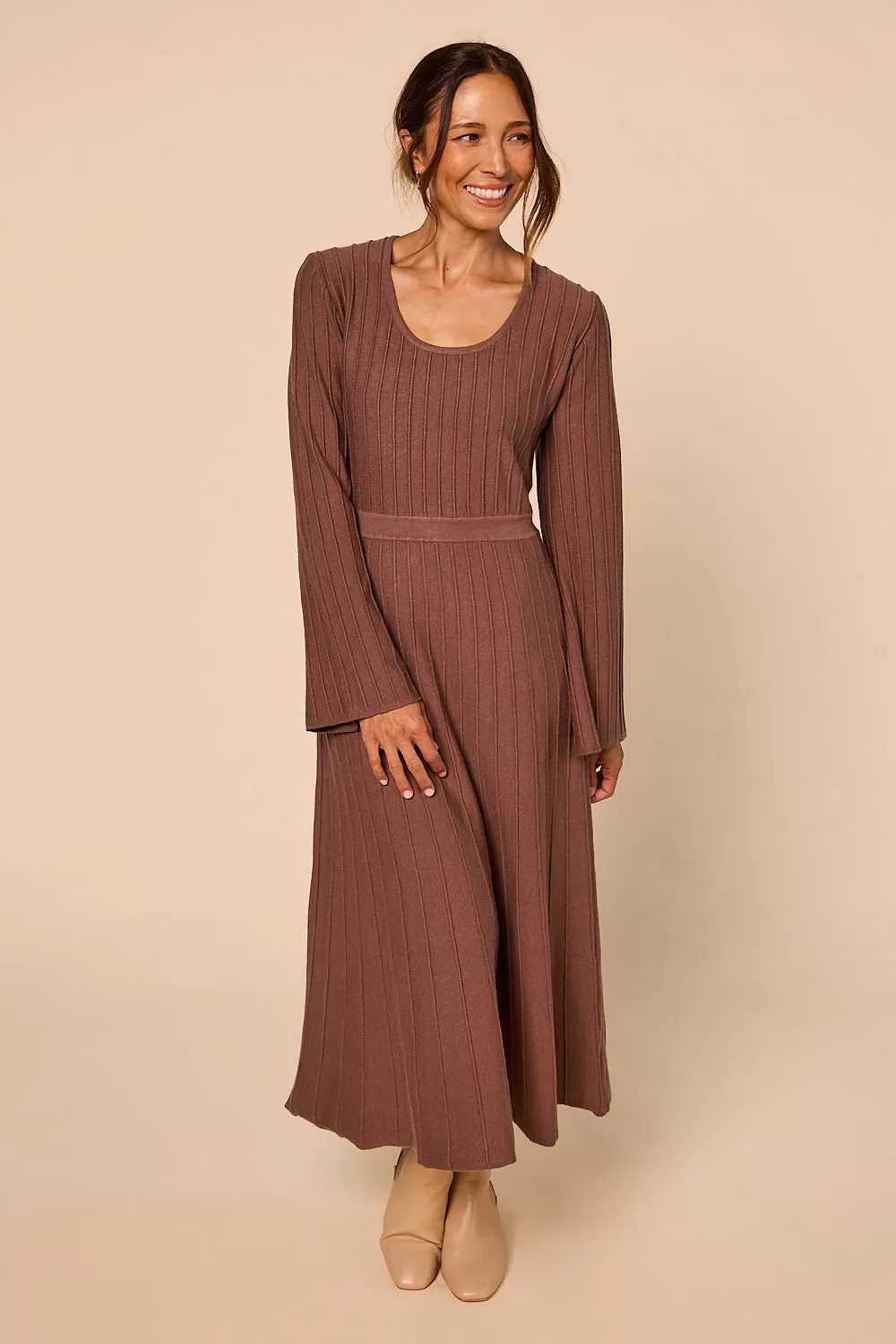 Waisted Knitted Dress in Cacao